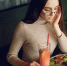 девушка ест - Gubdaily.Ru