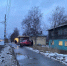 Иномарка, снеся дорожный знак у пешеходного перехода и перелетев через тротуар, приземлилась на газоне в одном из районов Петрозаводска - StolicaOnego.Ru