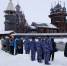 Карельские росгвардейцы возложили цветы к братской могиле на острове Кижи - Росгвардия